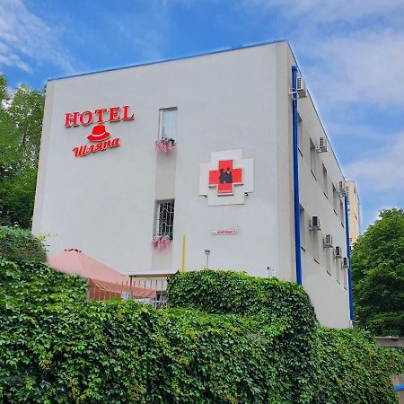 Шляпа Otel Dnipro Dış mekan fotoğraf